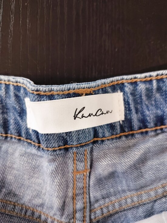 KanCan High Rise Distressed Denim Shorts Size 13/30 Light Wash Frayed Hem NWT * - Picture 8 of 10